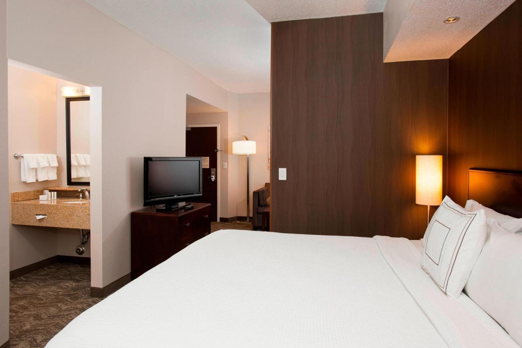 Springhill Suites Birmingham Colonnade Buitenkant foto