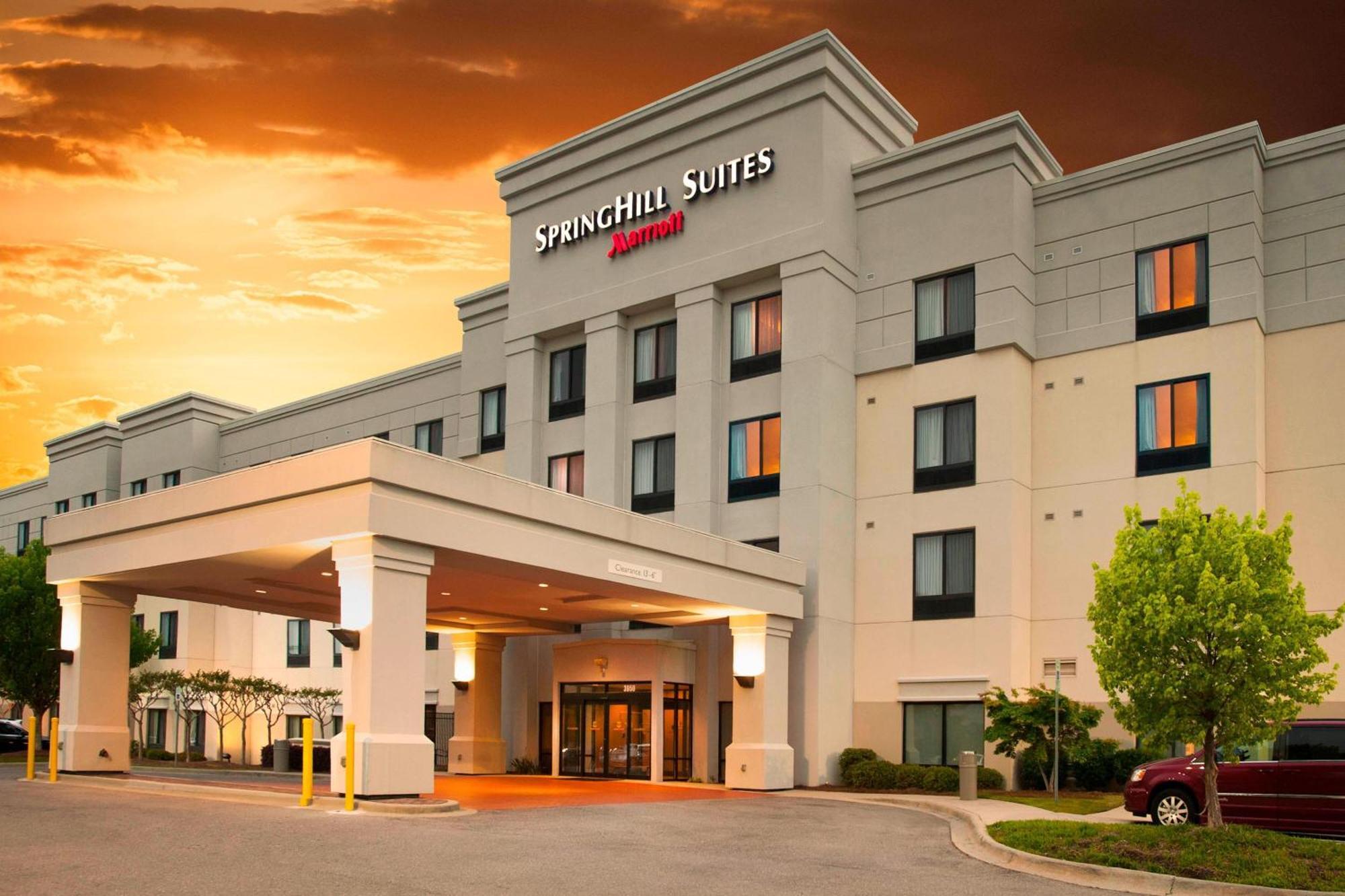Springhill Suites Birmingham Colonnade Buitenkant foto